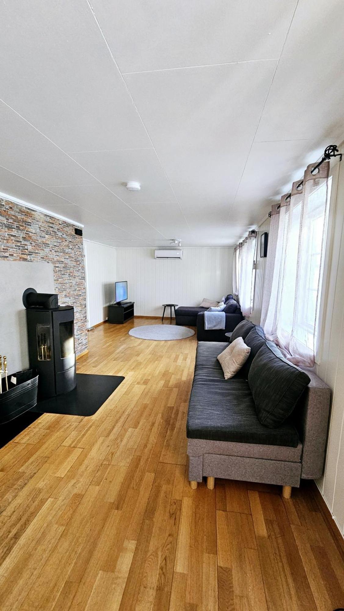 Large House In Central สตาวังเงร์ ภายนอก รูปภาพ